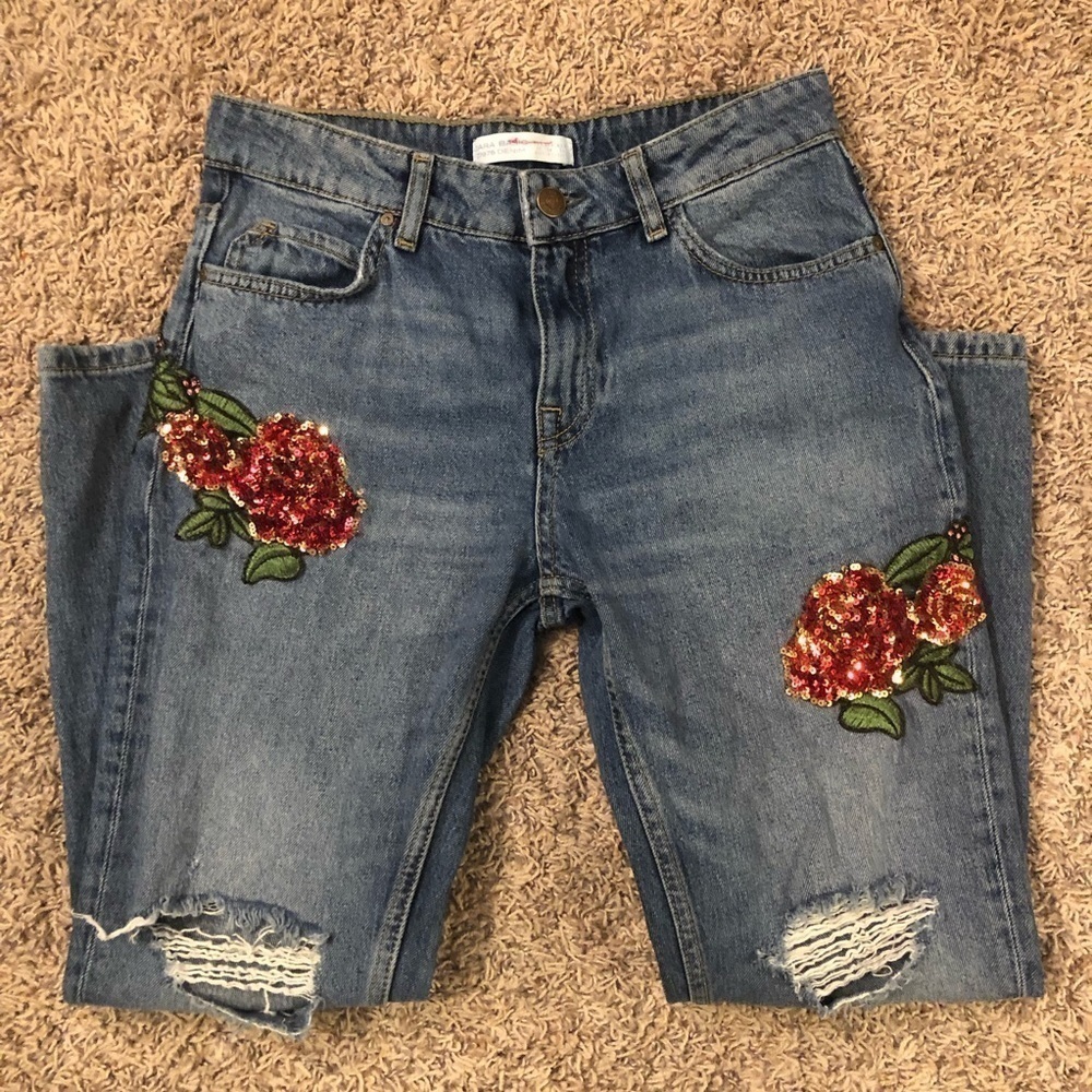 Zara Rose Sequin Detail Distressed Relaxed Fit Jean Sz 4 - Picture 2 of 7